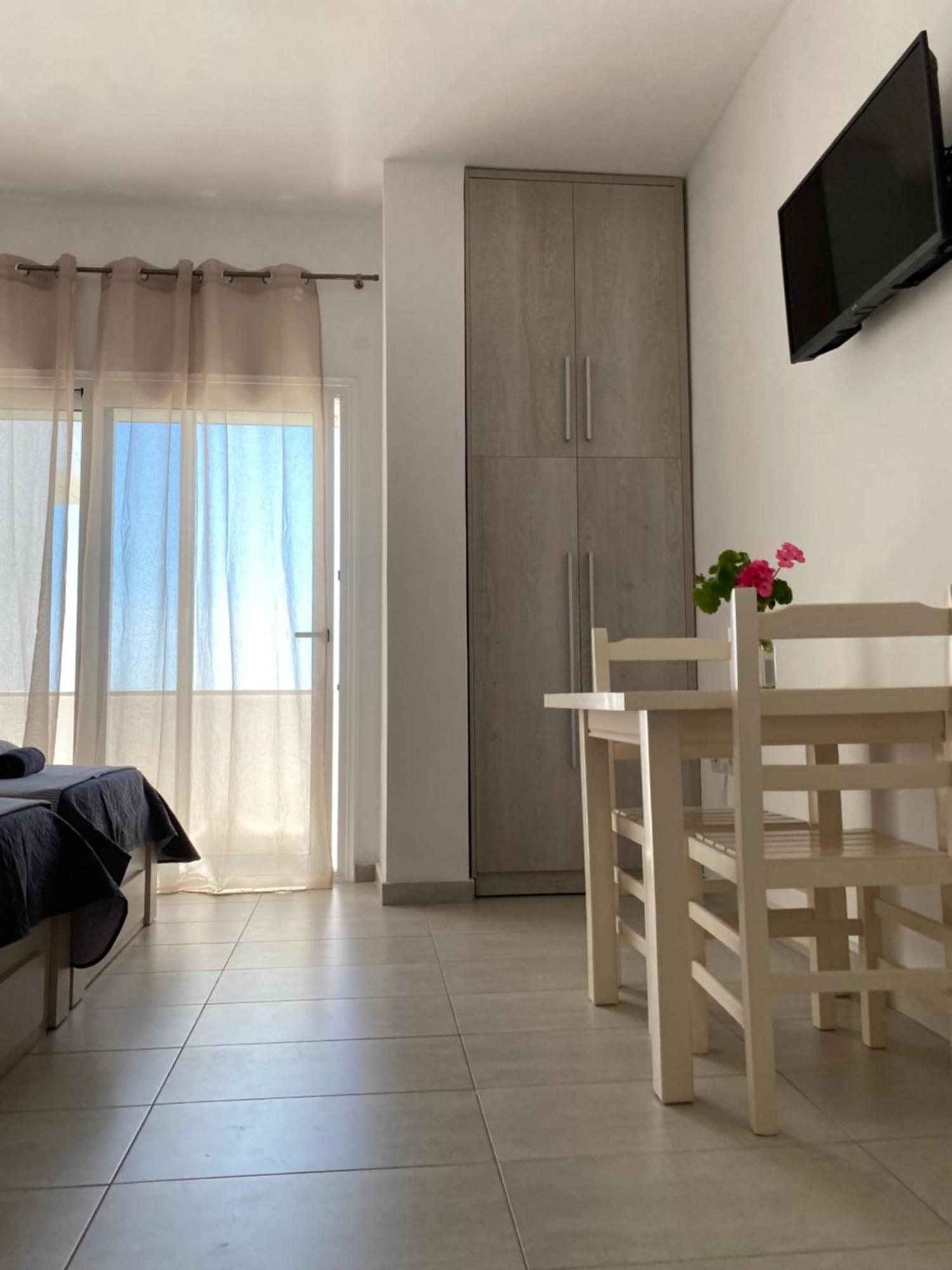 Apartment Doras